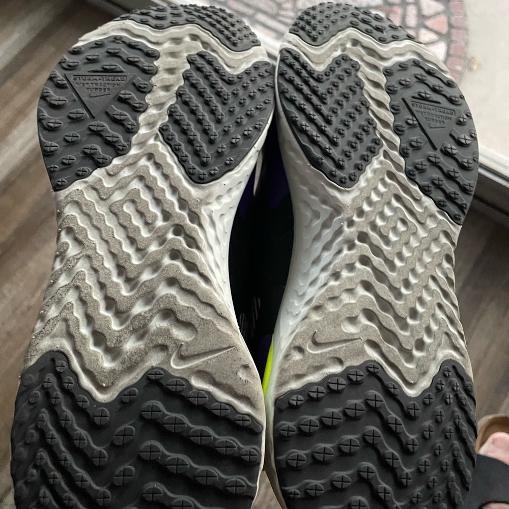 WMNS Odyssey React 2 Shield - Picture 4 of 12